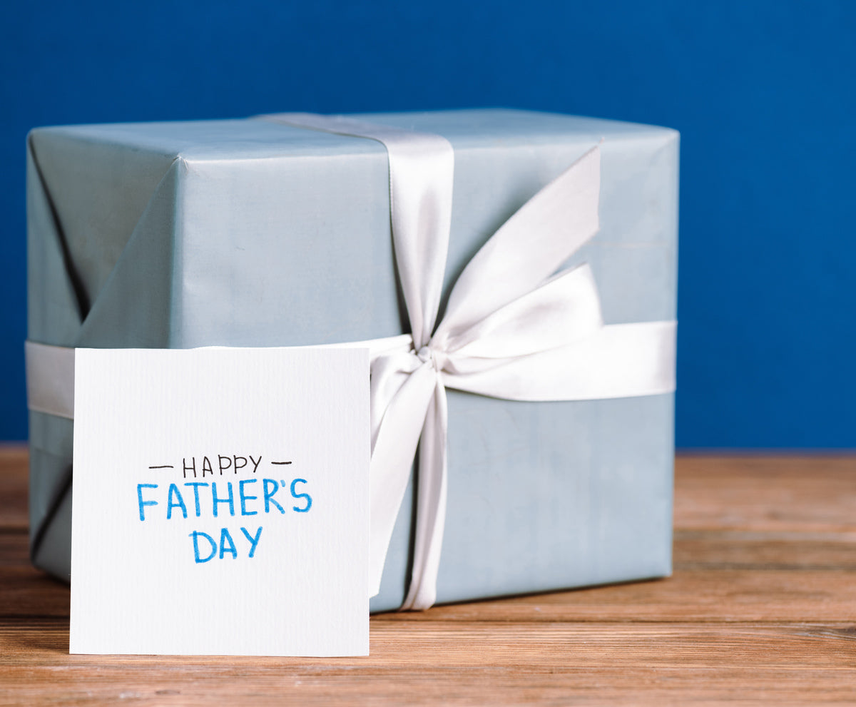 The Advantages Of Giving Personalized Father's Day Gifts