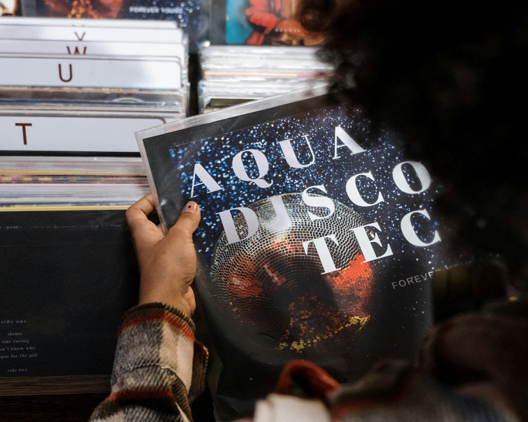 Album Art That Pops: Creative Ideas for Custom Vinyl Jacket Design