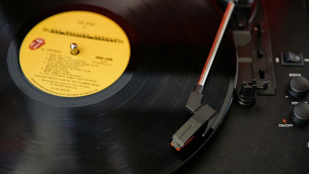 Can I put a playlist on custom vinyl records? - FreestyleVinyl