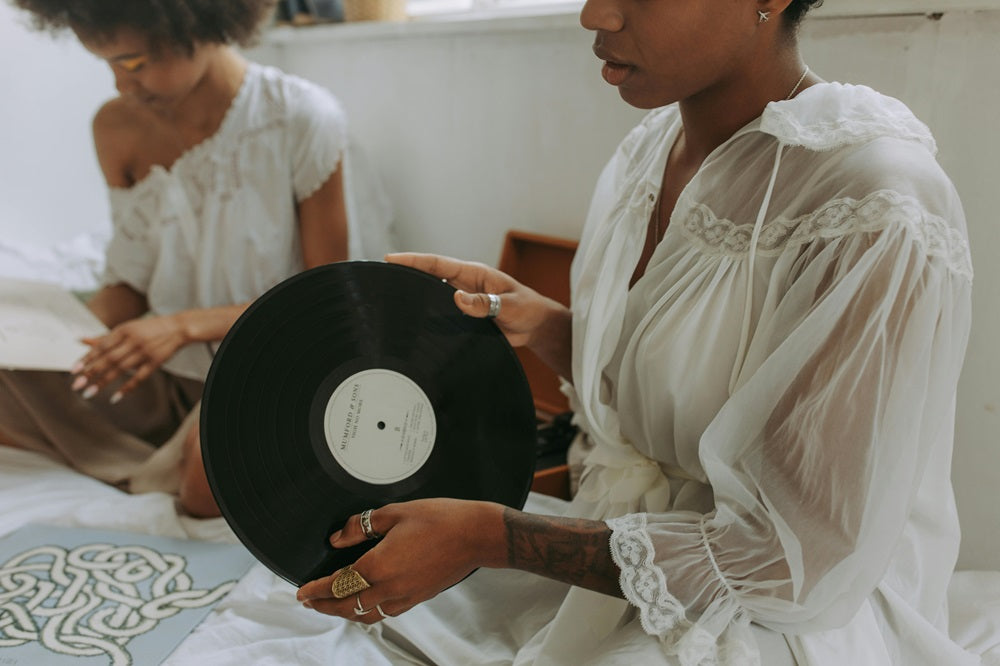 custom vinyl records contain your own audio
